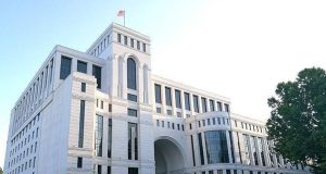 Armenia celebra el alto al fuego en Gaza