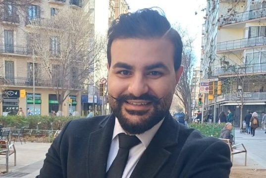 Sedrak Petrosyan empresario de origen armenio compra el CF Badalona Futur de Segunda Federación