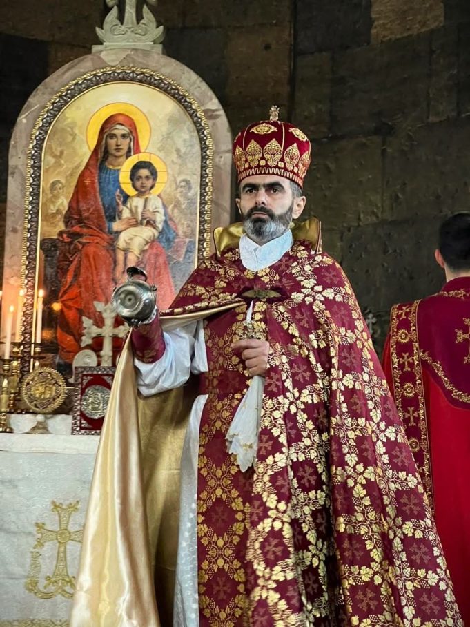 La Iglesia Apostólica Armenia de Barcelona celebra el 5 de enero la Santa Misa de Navidad