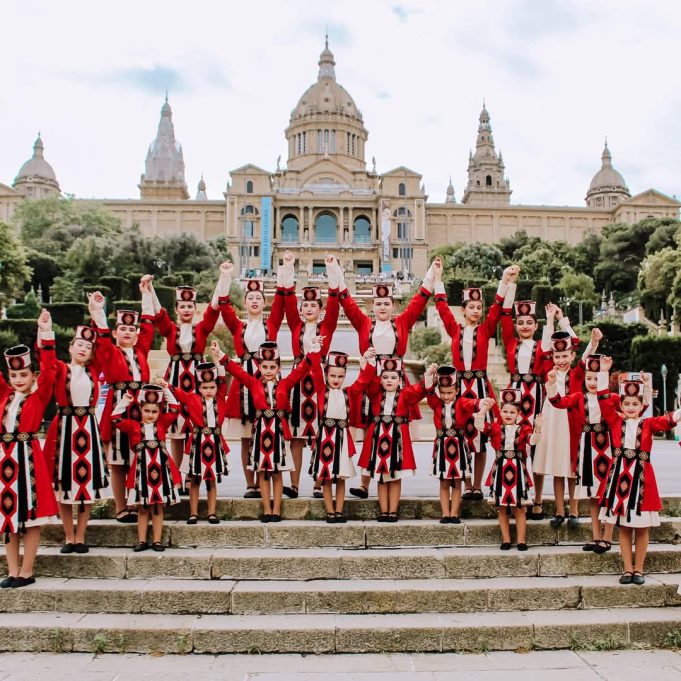 Eni Dance representará la cultura armenia en los eventos dedicados al Año Nuevo Chino en Barcelona