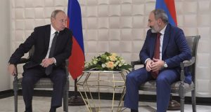 Armenia toma el control del puesto fronterizo de Agarak