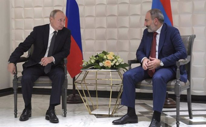 Armenia toma el control del puesto fronterizo de Agarak