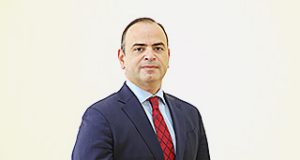 Zareh Sinanyan “Confío en que en 2025, gracias a un trabajo conjunto y perseverante, lograremos nuevos éxitos y superaremos todos los desafíos”