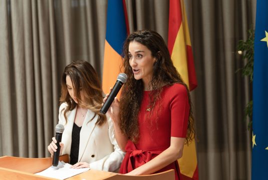 Cristina Conesa “Todos los resultados que poco a poco vamos alcanzando con nuestro trabajo son posibles gracias al enorme interés que los armenios sienten por España y su cultura, junto con la disposición de las autoridades armenias”