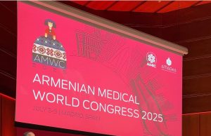 Visita de trabajo de Zareh Sinanyan a España