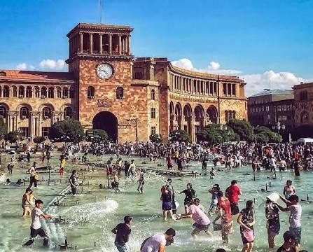 Armenia celebró Vardavar, la fiesta de la Transfiguración de Jesucristo